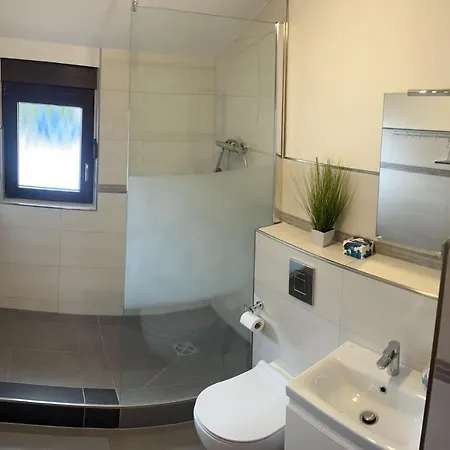 Apartment Ferien Im Idyllischen Odenwald Mit Parkplatz Vor Dem Haus